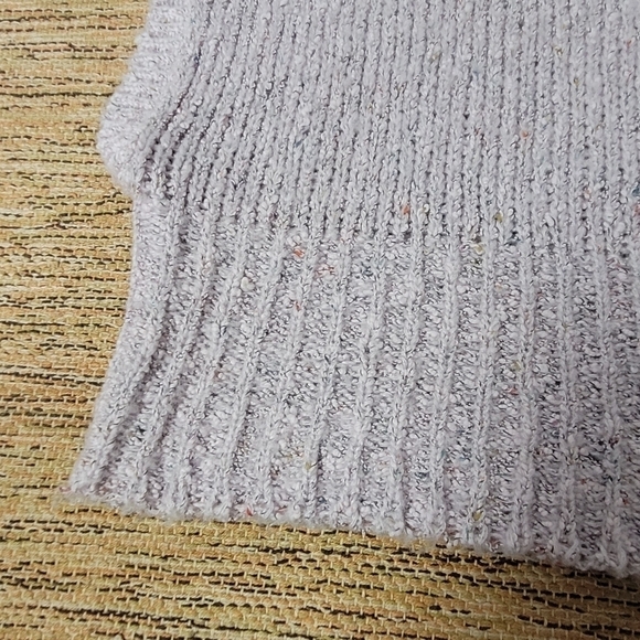 Vintage Cream Knit Sweater - Picture 7 of 8